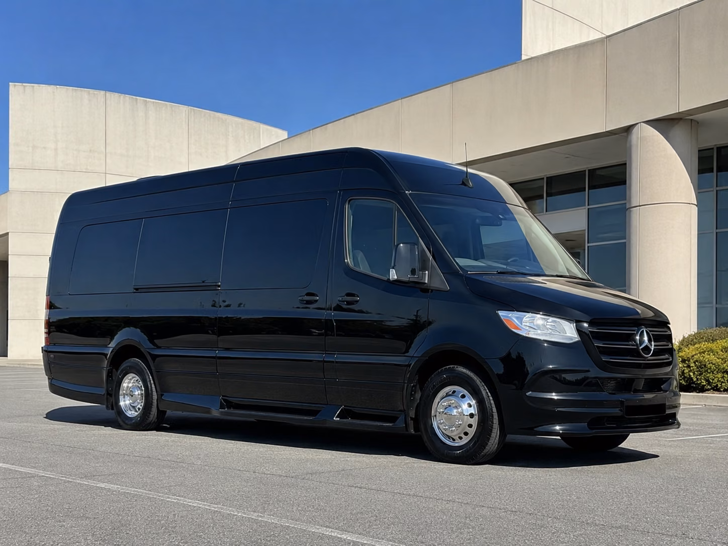 cheyenne long distance transportation onboard seating