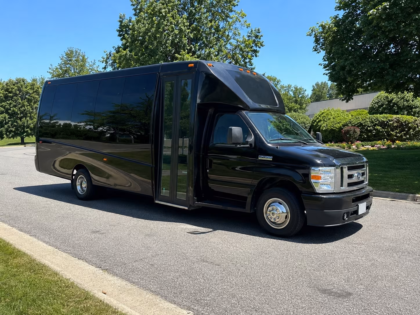 cheyenne new years eve party bus rental