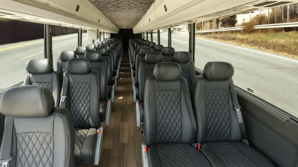 cheyenne 18 passenger minibus rental