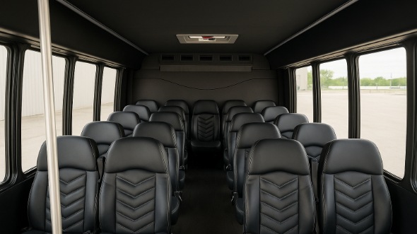 colorado springs 28 passenger minibus
